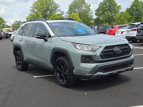 Used 2021 Toyota RAV4 TRD Off-Road AWD/4WD image 4