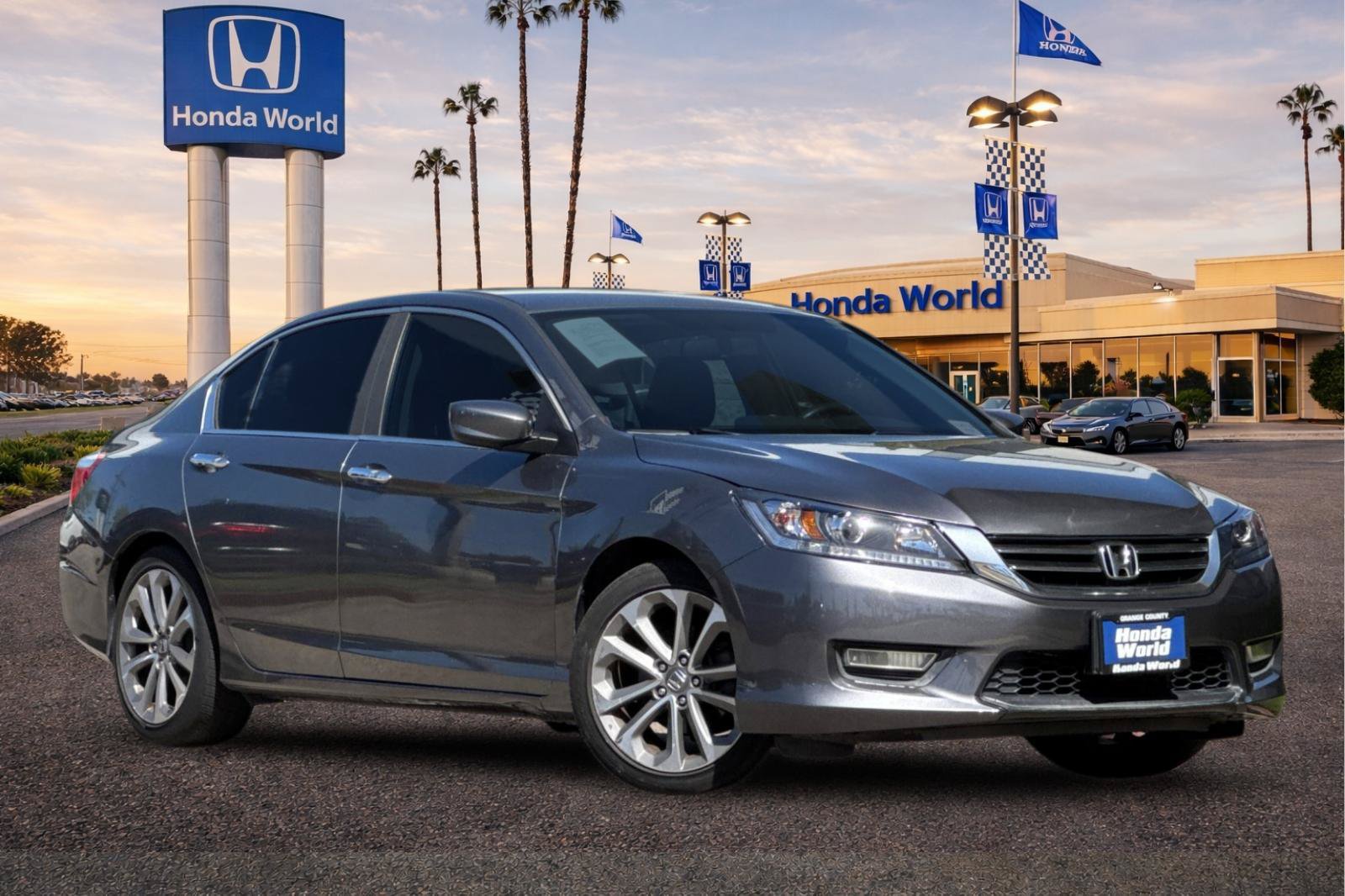 Used 2013 Honda Accord Sport image 2