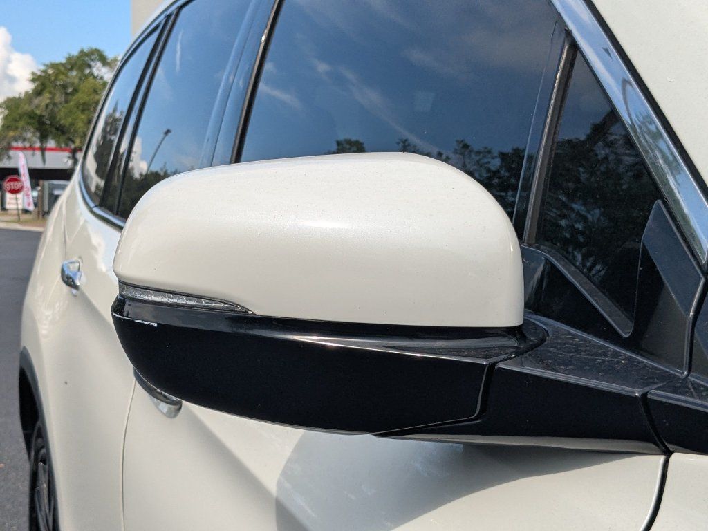 Used 2019 Honda Pilot Touring image 12