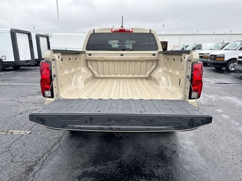 Used 2024 Chevrolet Colorado W/T RWD image 24