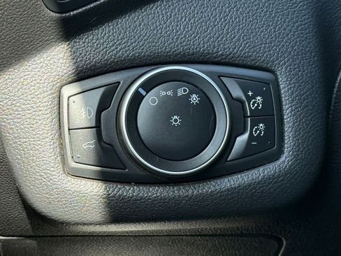 Used 2018 Ford Escape SE AWD/4WD image 18