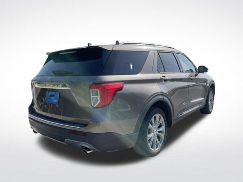 Used 2021 Ford Explorer Limited w/ Equipment Group 301A RWD image 6