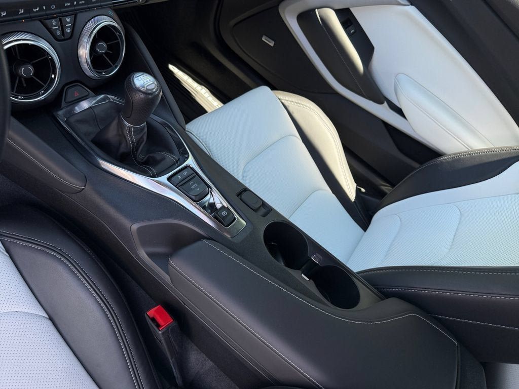 Used 2024 Chevrolet Camaro LT w/ RS Package RWD image 18