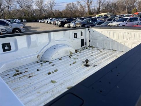 Used 2023 Ford F350 XLT image 11