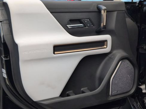 Used 2024 GMC Hummer EV 2X AWD/4WD image 24