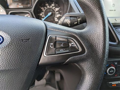 Used 2019 Ford Escape SE image 32