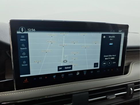 Used 2023 Lincoln Corsair Reserve w/ Equipment Group 202A AWD/4WD image 18