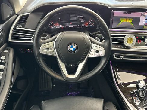 Used 2019 BMW X7 xDrive50i w/ Premium Package AWD/4WD image 13