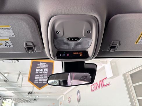 Certified 2023 Buick Encore GX Select AWD/4WD image 23