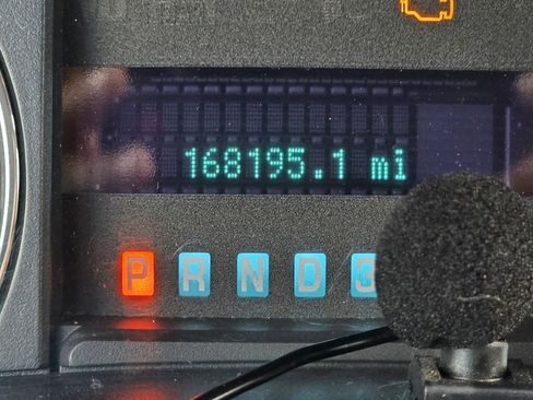 Used 2010 Ford F150 XLT image 31