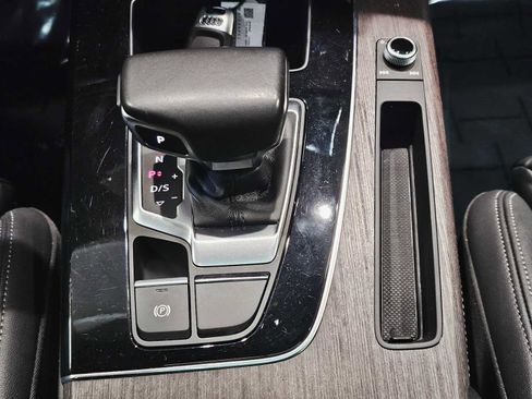 Used 2024 Audi Q5 2.0T Premium Plus image 18