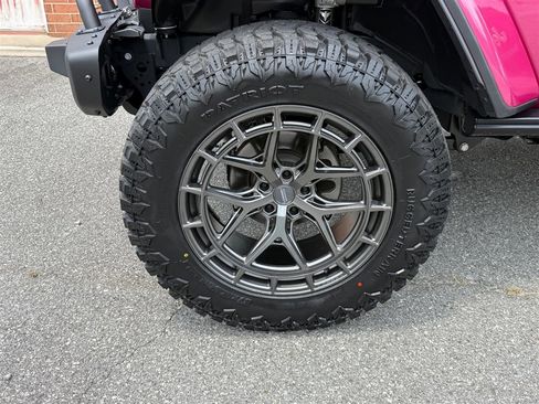 Used 2024 Jeep Wrangler Unlimited Rubicon 392 image 15