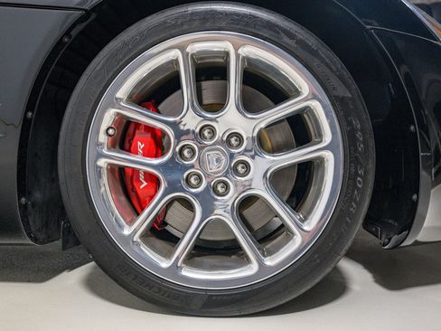 Used 2005 Dodge Viper SRT-10 image 21