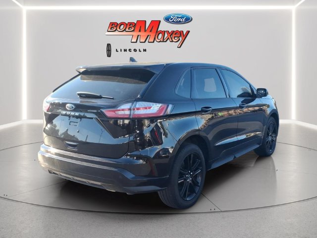 Used 2023 Ford Edge ST-Line AWD/4WD image 4
