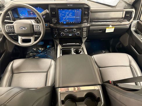 New 2026 Ford F250 Lariat w/ Lariat Premium Package AWD/4WD image 23