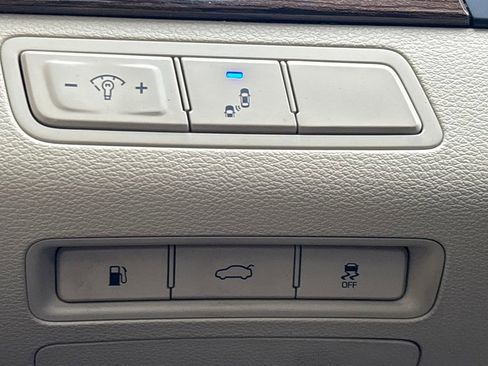 Used 2016 Hyundai Sonata Limited w/ Cargo Package image 25