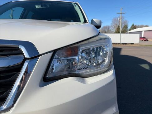Used 2017 Subaru Forester 2.5i Limited AWD/4WD image 17
