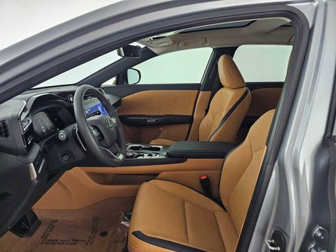 Certified 2023 Lexus RZ 450e Premium image 20