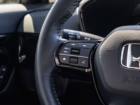 Used 2024 Honda CR-V EX-L image 19