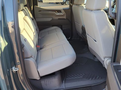 New 2026 Chevrolet Silverado 1500 LT Trail Boss w/ Convenience Package II image 11