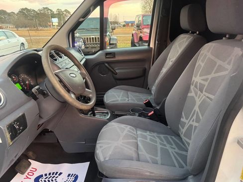 Used 2013 Ford Transit Connect XLT image 10