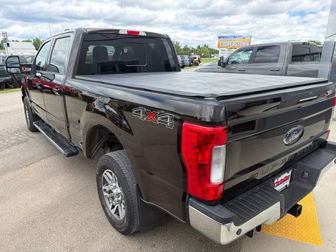 Used 2019 Ford F250 Lariat w/ Lariat Ultimate Package AWD/4WD image 5