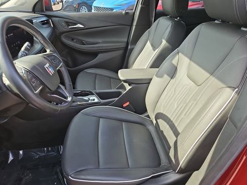 Used 2024 Buick Encore GX Avenir image 16