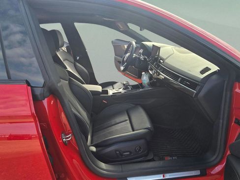 Used 2024 Audi S5 Premium Plus w/ Premium Plus Package image 31