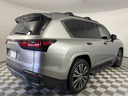 Certified 2024 Lexus LX 600 4WD w/ Appearance Package image 11