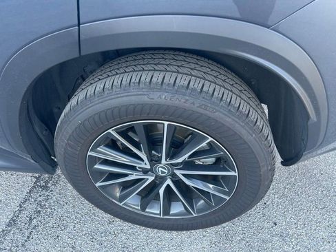 Used 2024 Lexus NX 350h 350h Premium 4D Sport Utility image 7