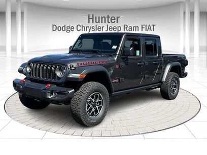 New 2026 Jeep Gladiator Rubicon w/ Steel Power Dome Hood Package