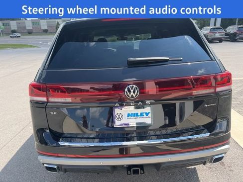 New 2026 Volkswagen Atlas Peak Edition image 4