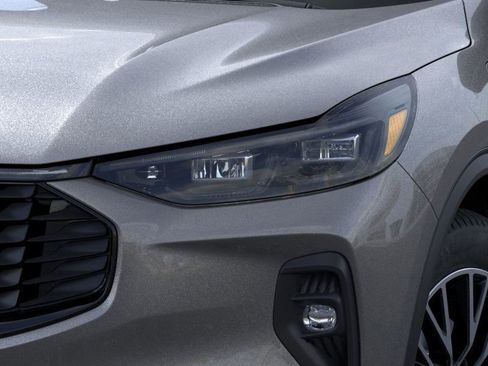New 2025 Ford Escape SE w/ PHEV Premium Package image 18