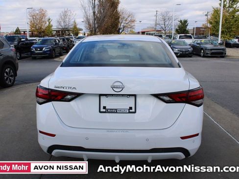 New 2025 Nissan Sentra SV image 4