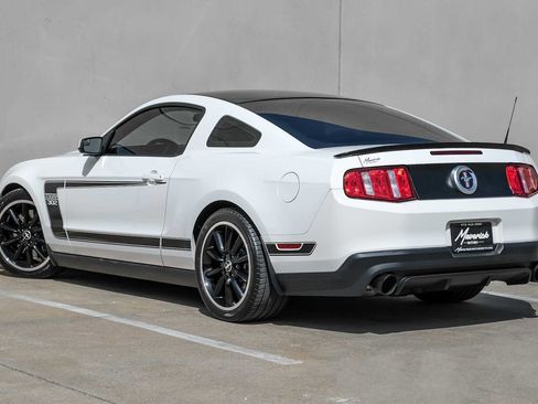 Used 2012 Ford Mustang Boss 302 w/ Boss 302 Accessory Pkg image 10