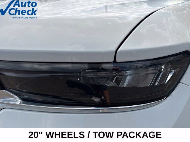 Used 2023 Jeep Grand Cherokee Limited w/ Trailer Tow Prep Group (B) AWD/4WD image 26
