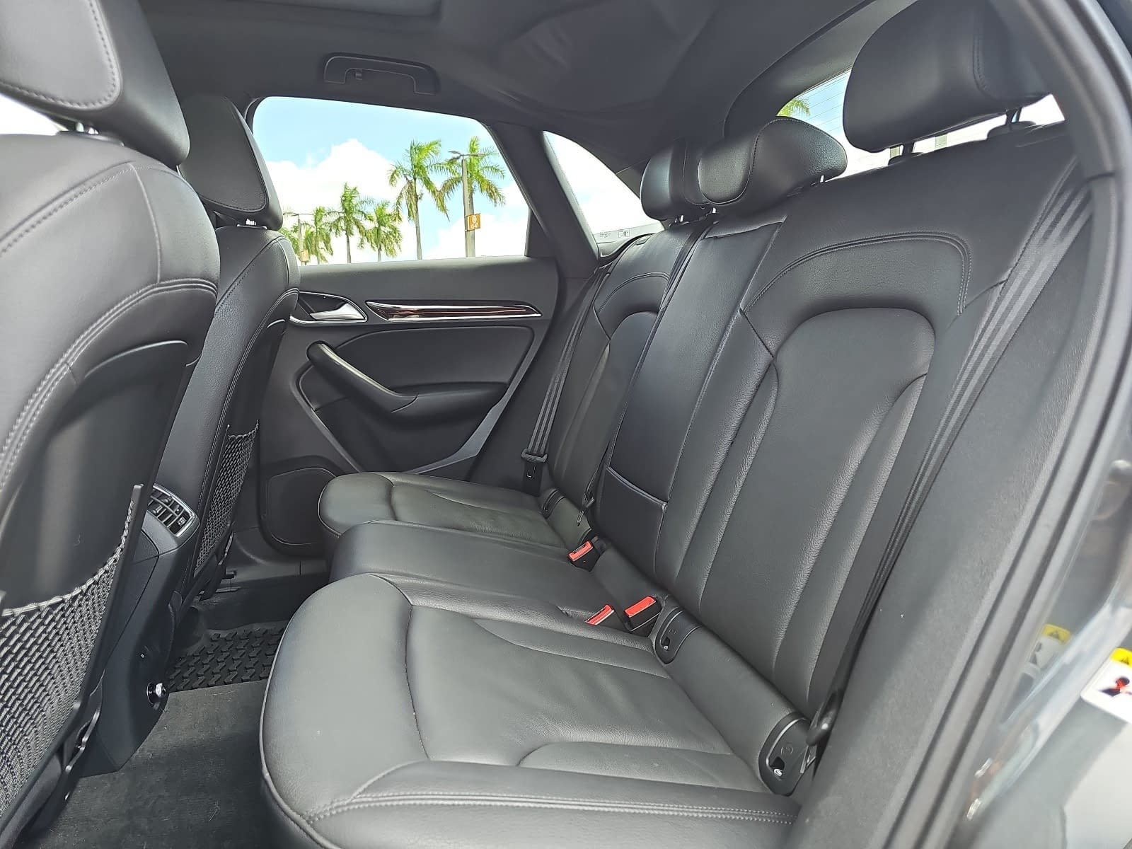 Used 2018 Audi Q3 2.0T Premium Plus w/ Premium Plus Package AWD/4WD image 12