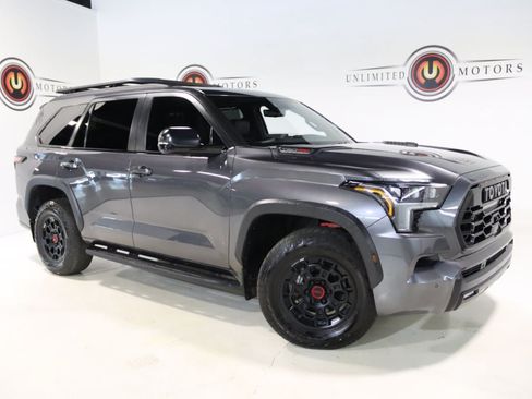 Used 2025 Toyota Sequoia TRD Pro AWD/4WD image 6