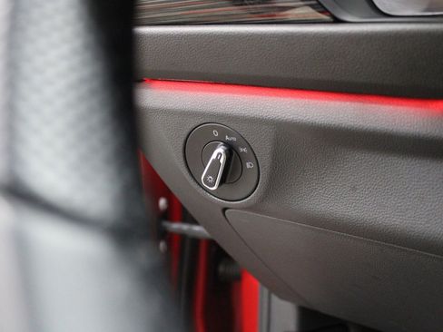 Used 2023 Volkswagen Jetta GLI Autobahn image 33