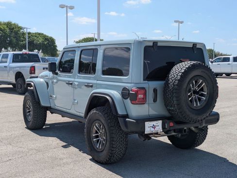 Used 2024 Jeep Wrangler Unlimited Rubicon 392 AWD/4WD image 3