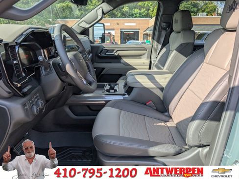 New 2026 Chevrolet Silverado 2500 ZR2 w/ ZR2 Bison Edition image 13