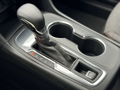 Certified 2023 Chevrolet Equinox LT image 17