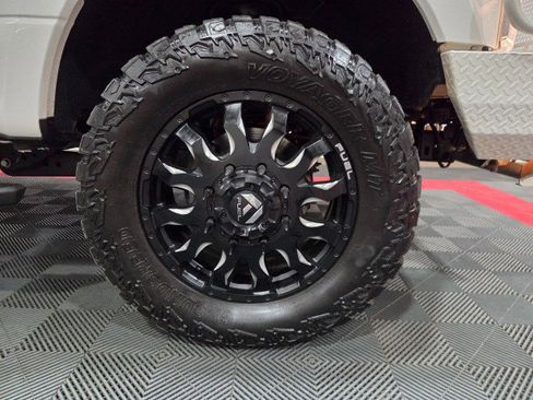 Used 2017 Ford F350 Lariat w/ FX4 Off-Road Package image 81