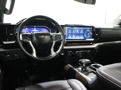 Used 2024 Chevrolet Silverado 1500 RST w/ RST All Star Premium Package AWD/4WD image 2