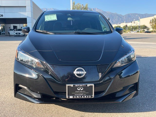 Used 2024 Nissan Leaf S FWD image 4