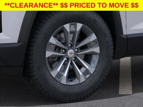 New 2026 Chevrolet Equinox LT FWD image 9