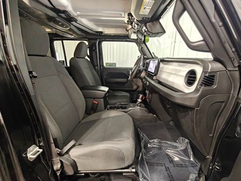 Used 2024 Jeep Wrangler Willys 4xe image 23