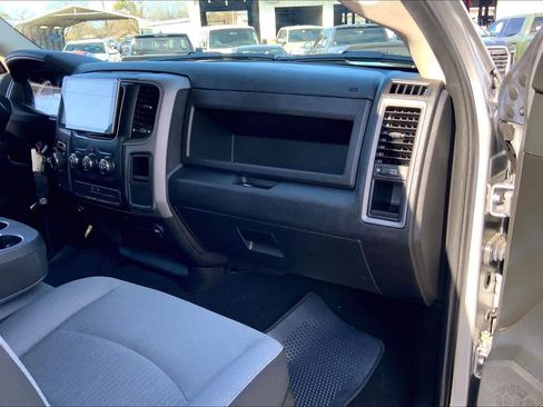 Used 2022 RAM 1500 Tradesman w/ Chrome Plus Package image 17