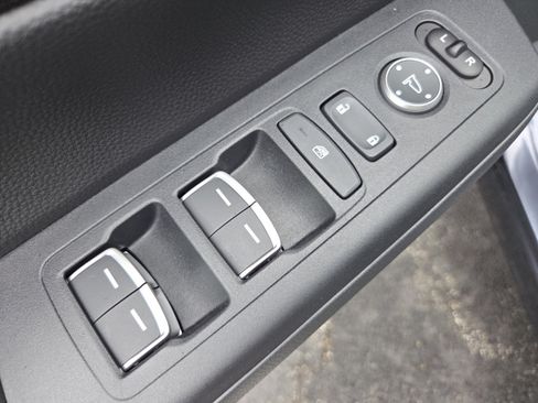 Certified 2026 Honda CR-V EX-L image 32