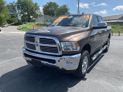 Used 2018 RAM 2500 Big Horn AWD/4WD image 9